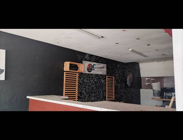 120M² BUSINESS CENTRE FOR SALE IN NELSPRUIT CENTRAL